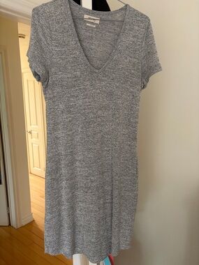 Aritzia golden TNA t shirt dress large